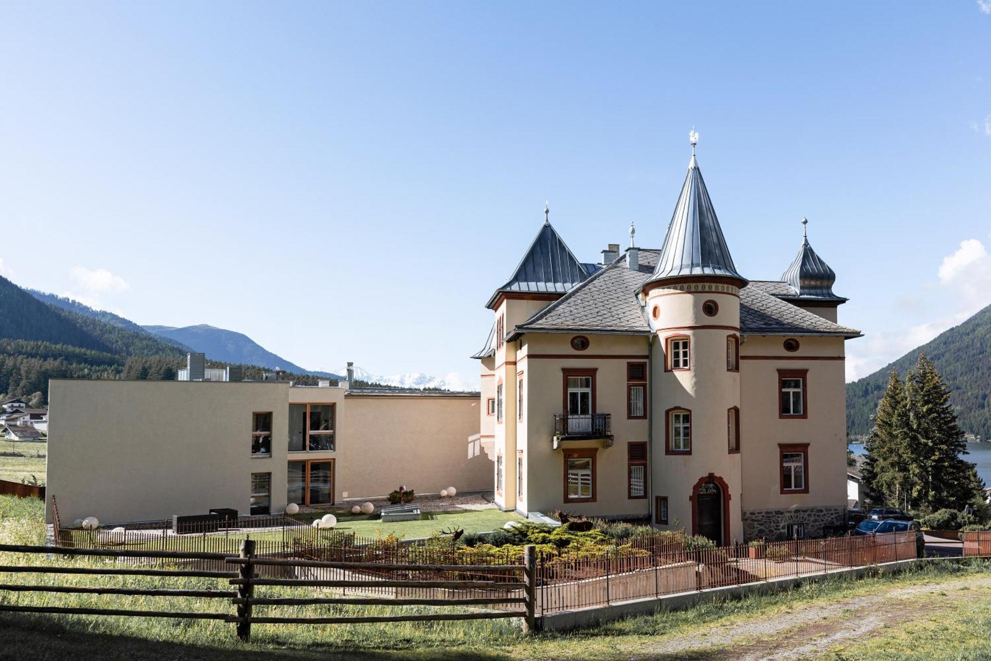Villa Waldkoenigin San Valentino alla Muta Bagian luar foto